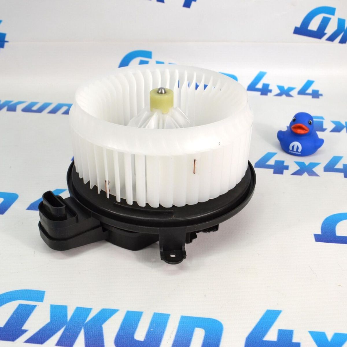 Мотор отопителя салона Ram 1500/2500/3500/Jeep Grand Wagoneer 68396057AD