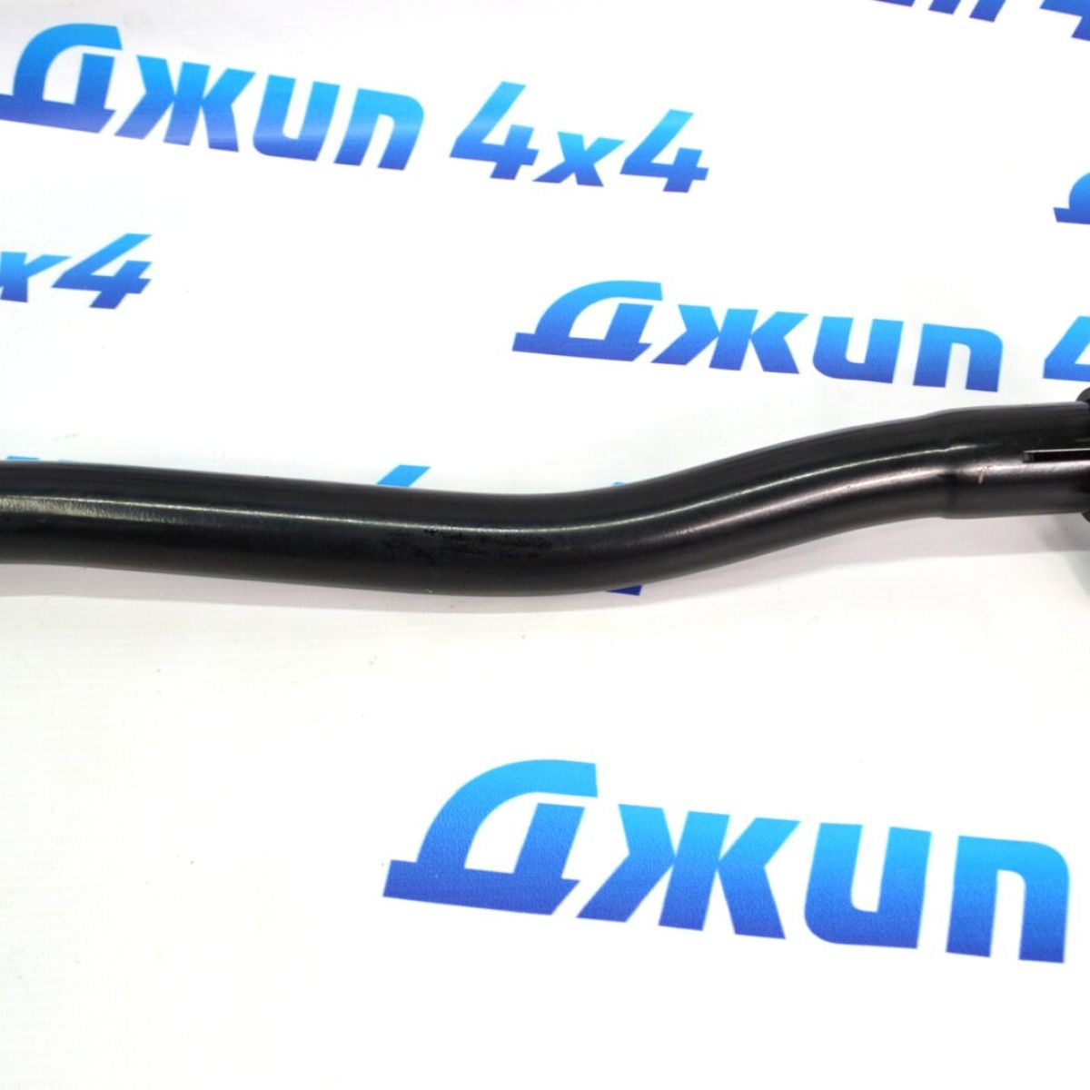 Тяга рулевая нижняя Jeep Wrangler JK (правая) 52060052AG