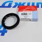 Сальник РКПП на передний карданный вал Land Rover Discovery L319/Range Rover Sport L320 IZB500040