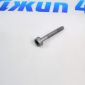 Болт выпускного коллектора Range Rover L405 V5.0SC/Range Rover Sport L494 V3.0SC/V5.0SC (M8x57 мм) LR034008