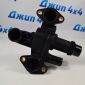 Тройник системы охлаждения Land Rover Discovery L319/Range Rover Sport L320  V2.7TD/3.0TD LR073372