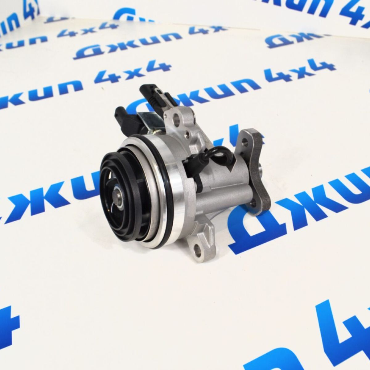 Помпа системы охлаждения Range Rover L460/Range Rover Sport L461/Jaguar F-Pace X761 V3.0T Petrol LR121418