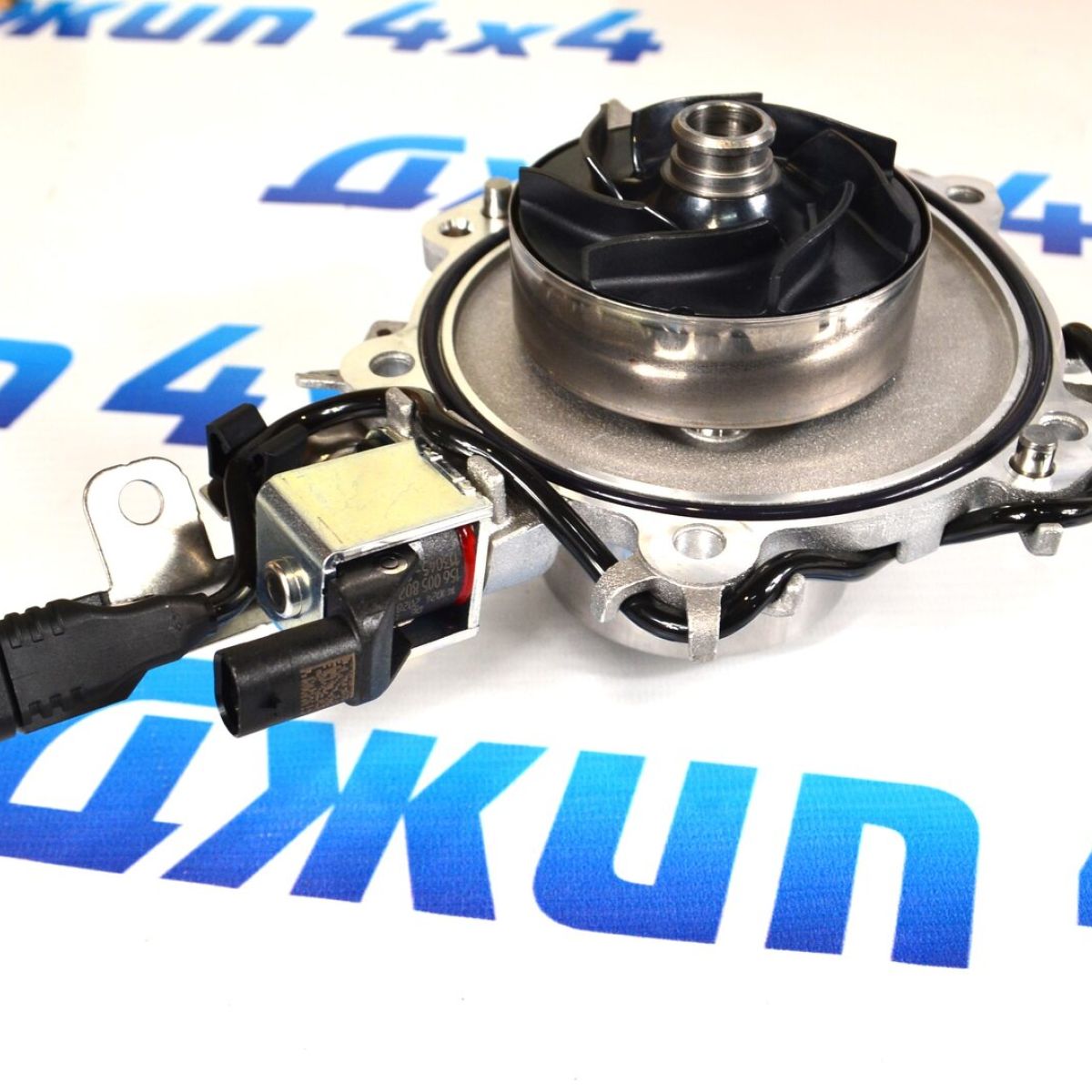 Помпа системы охлаждения Land Rover Discovery Sport L550/Range Rover Evoque L551/Jaguar E-PaceV2.0TD 122123457