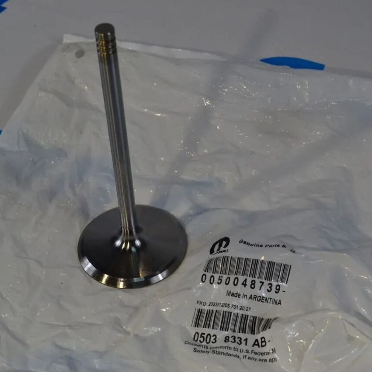 Клапан впускной Jeep/Dodge/Chrysler/Ram V6.2 Hemi/V6.4 Hemi 05038331AB