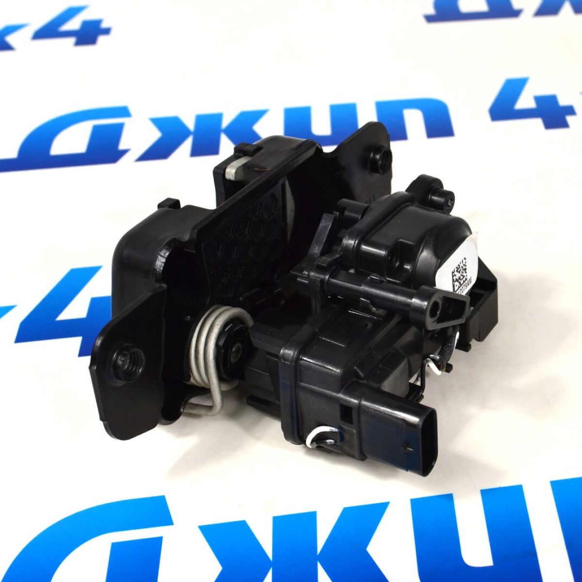 Замок заднего борта Dodge Ram 1500 DT (правый/с концевиком) 68312079AM