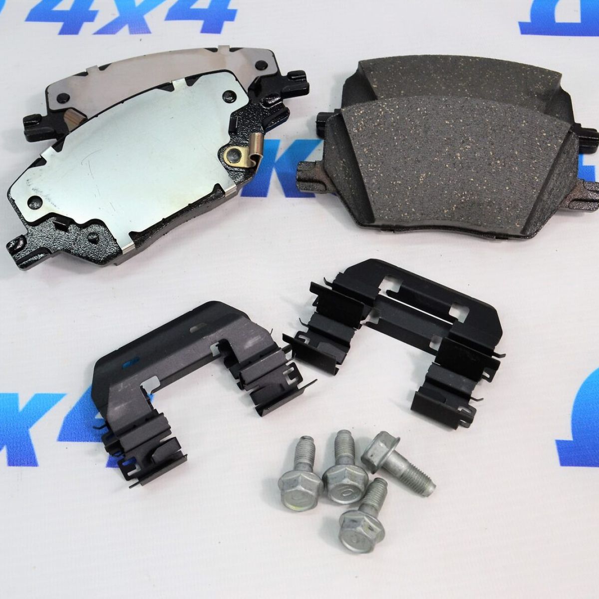 Колодки тормозные передние Jeep Compass MP/Jeep Renegade BU 2017- 155252657