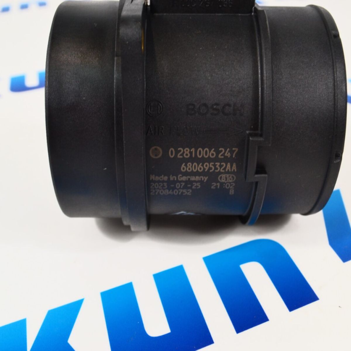 Датчик массового расхода воздуха Jeep/Ram V3.0CRD 2011-2021 68069532AA