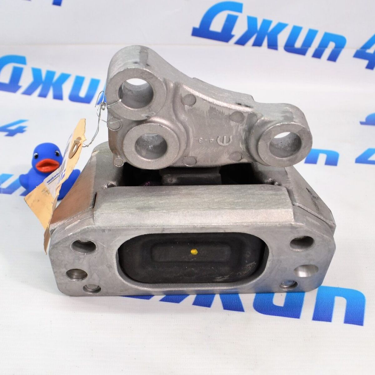 Опора двигателя левая Jeep Compass MP V2.4 68253034AC