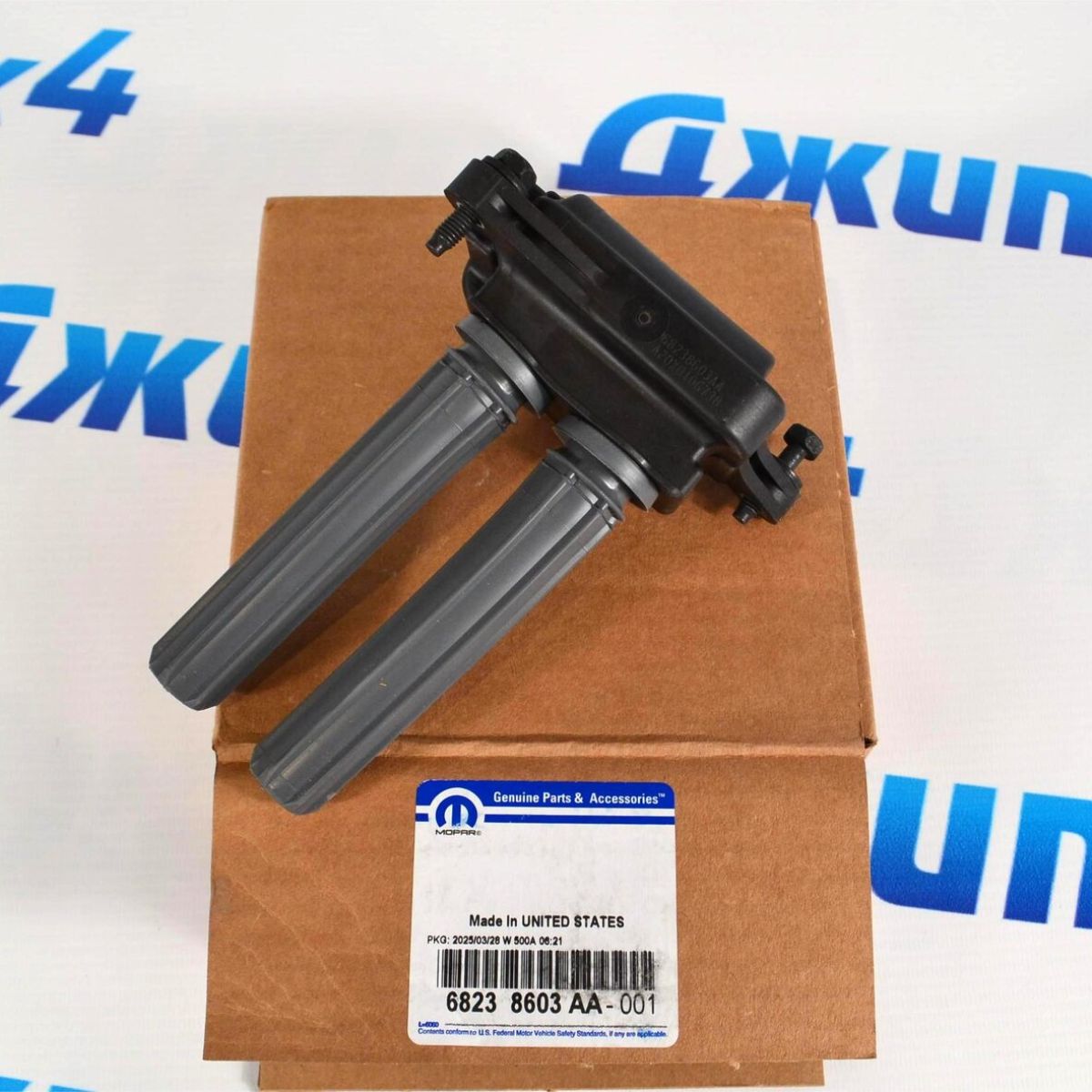 Катушка зажигания Dodge Ram 1500 V5.7 Hemi/Jeep Grand Cherokee WK2 V5.7 Hemi/6.4 Hemi 68238603AA