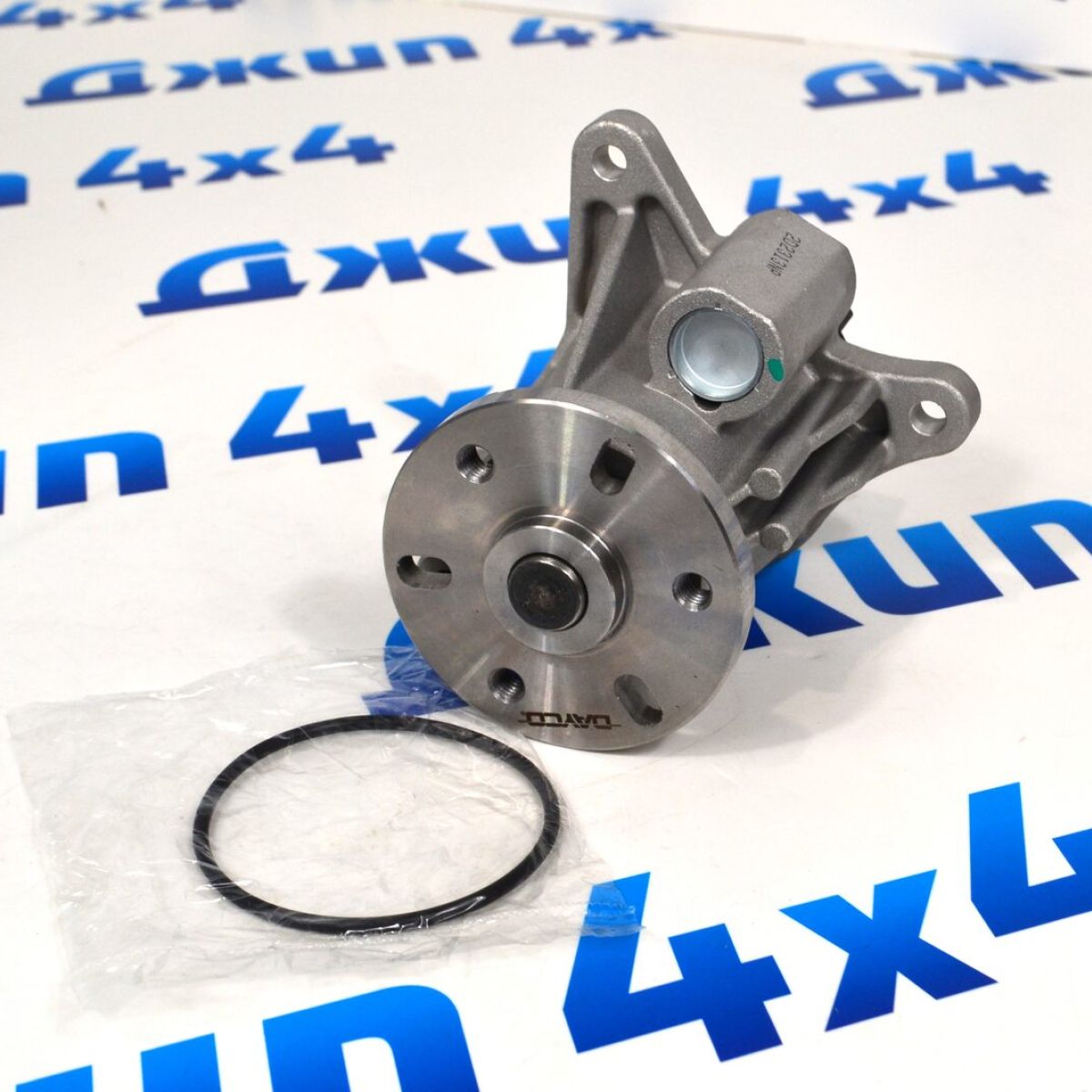 Помпа системы охлаждения Jaguar XE X250/Land Rover Discovery L319/Range Rover L405/Sport L494 V3.0TD LR013164