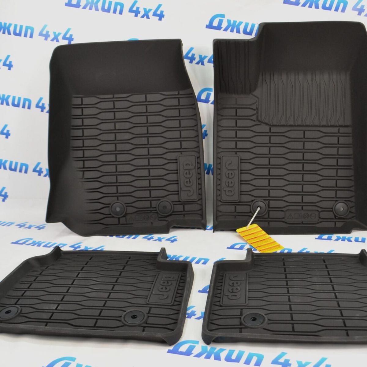 Ковры в салон Jeep Grand Cherokee WL (комплект)(7 мест) 82216640AA