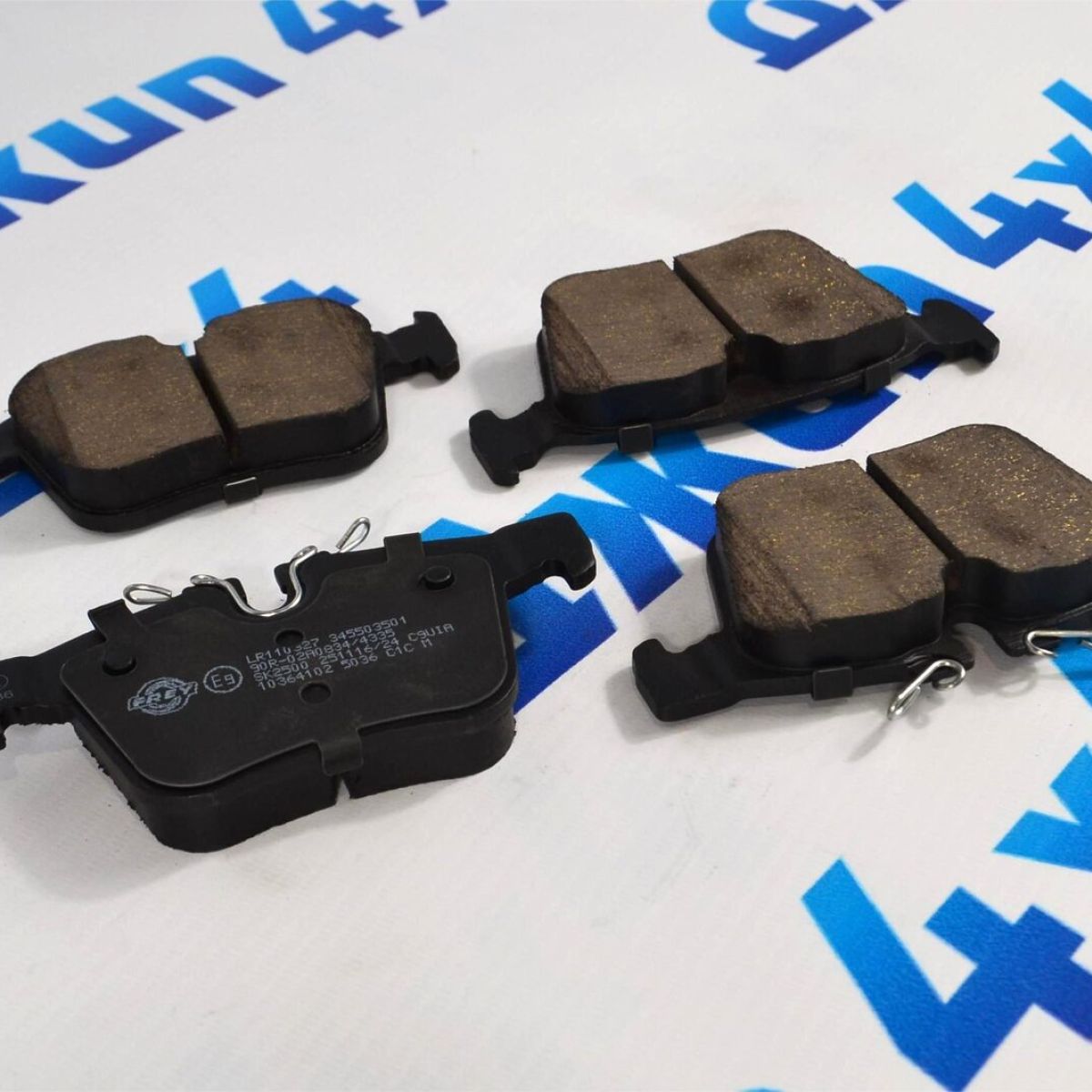 Колодки тормозные задние Land Rover Discovery Sport L550/Range Rover Evoque L538/Jaguar E-Pace X540 LR110327
