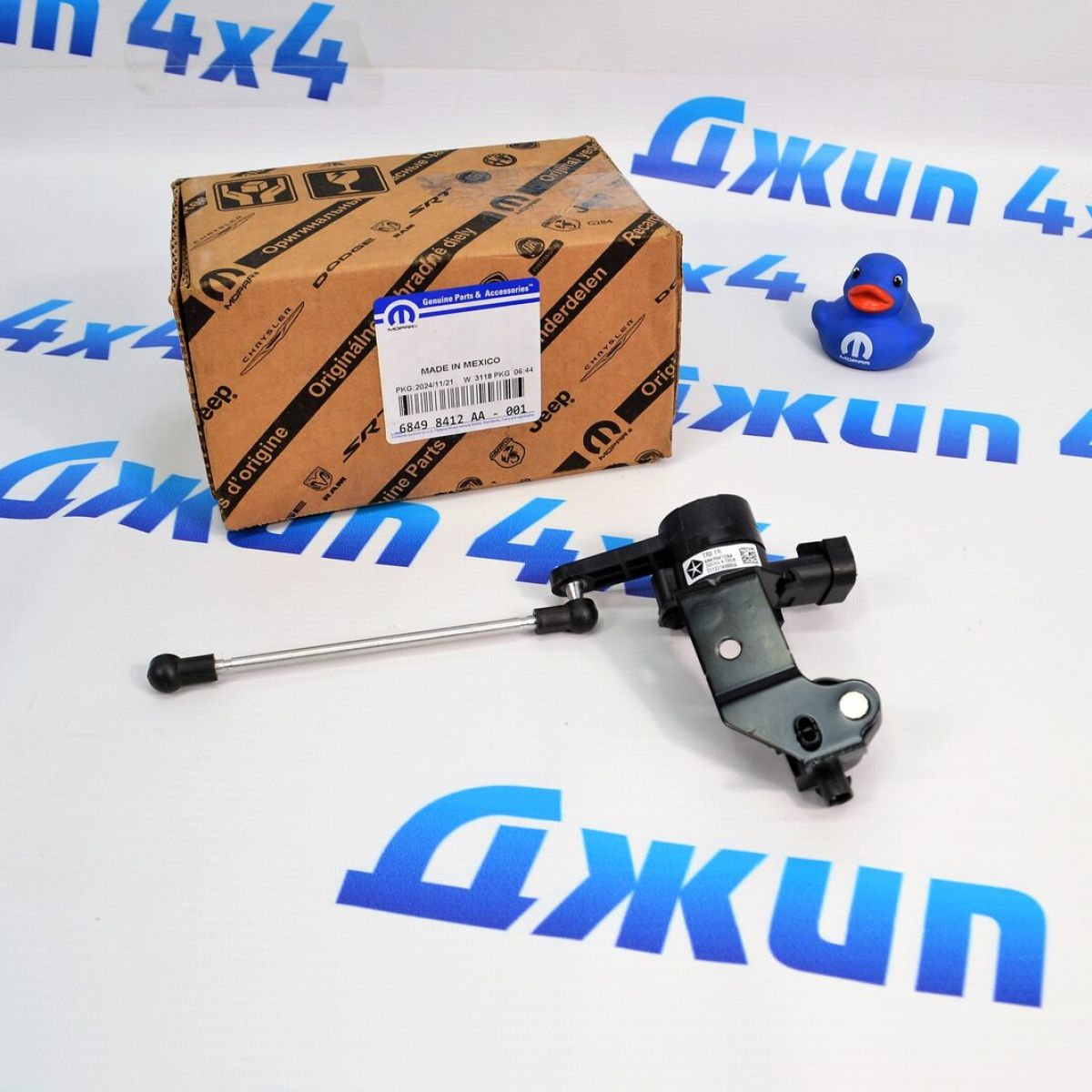 Датчик положения кузова Dodge Ram TRX/RHO (передний/правый) 68498412AA