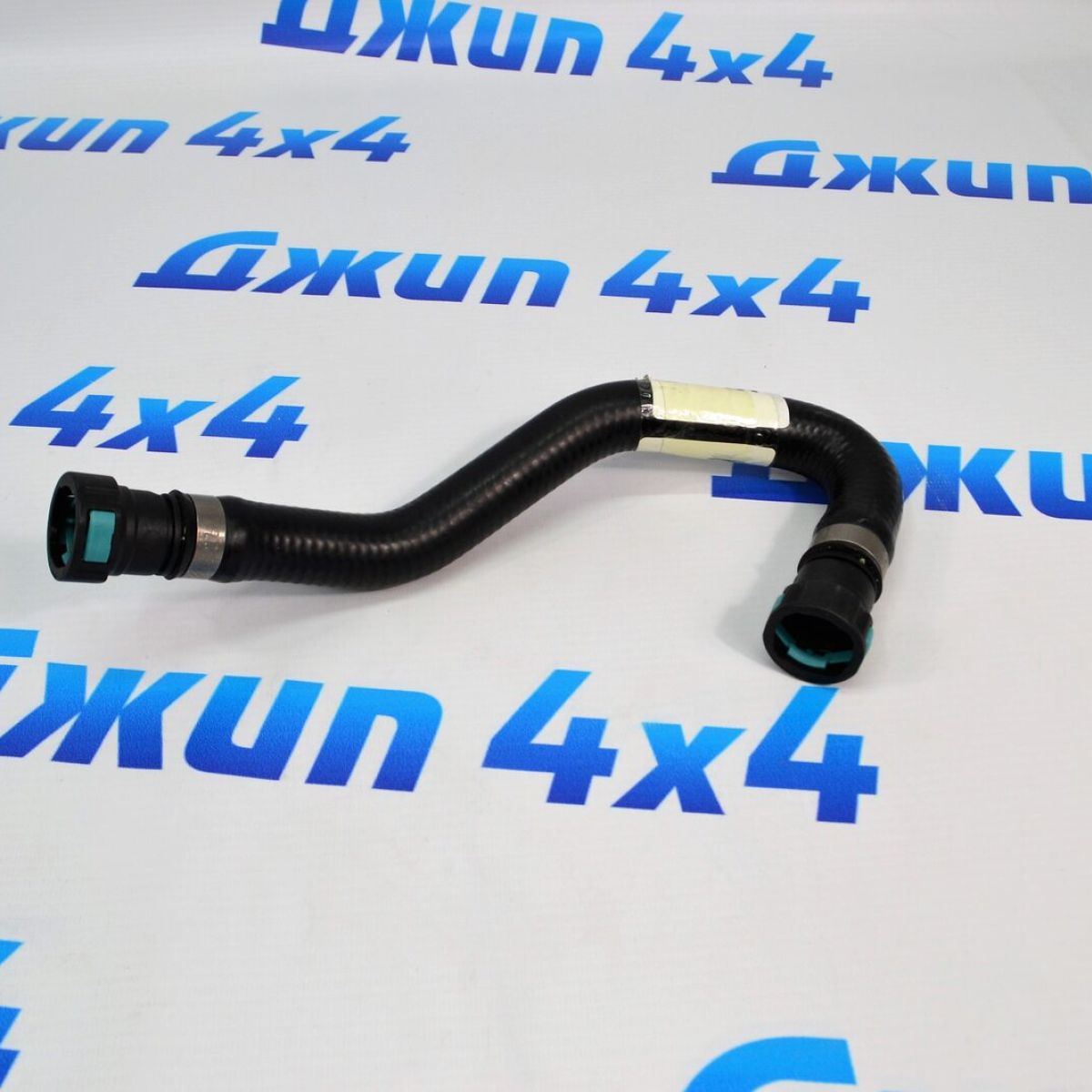 Шланг печного отопителя Range Rover L405 / Land Rover Discovery 5 L462 V3.0SC/5.0SC LR034616