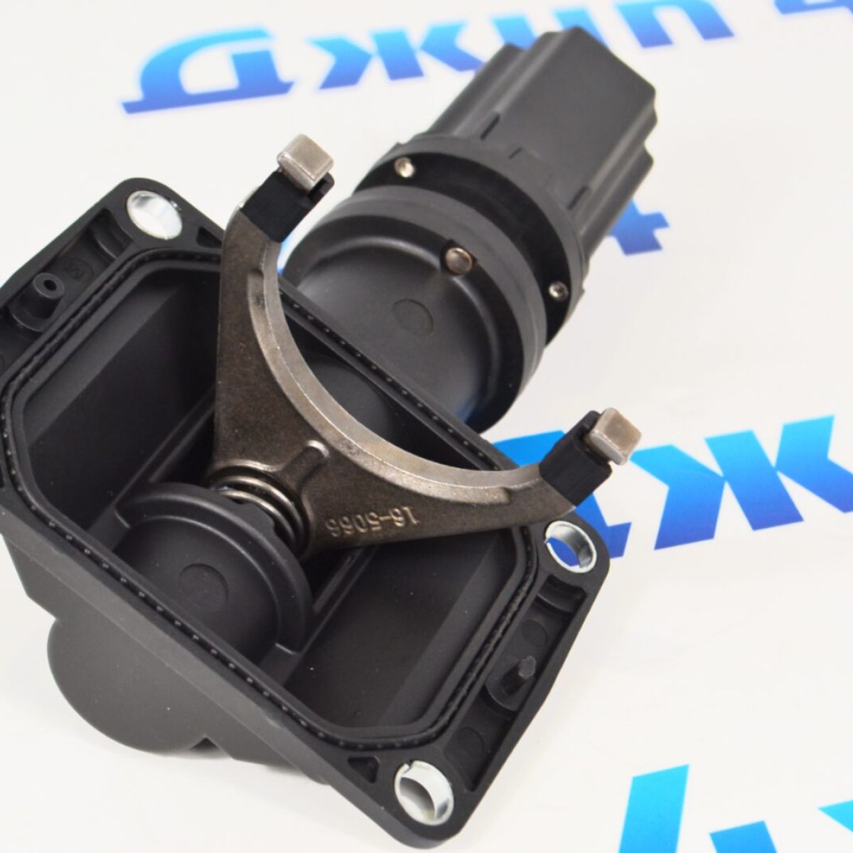 Актуатор блокировки переднего редуктора Dodge Ram DS/DT 68399418AA