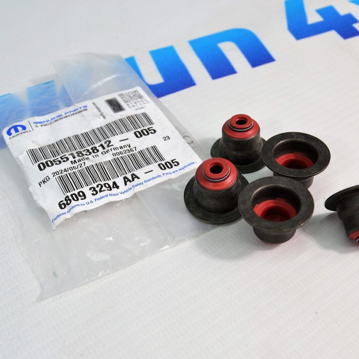 Сальник клапана Jeep Grand Cherokee WK2/Dodge Ram 1500 DS/Chrysler 300C V3.0CRD 68093294AA