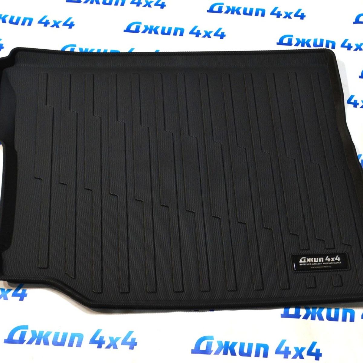 Ковер в багажник Jeep Wrangler JL 5 дверей (с сабвуфером) 82216626АB