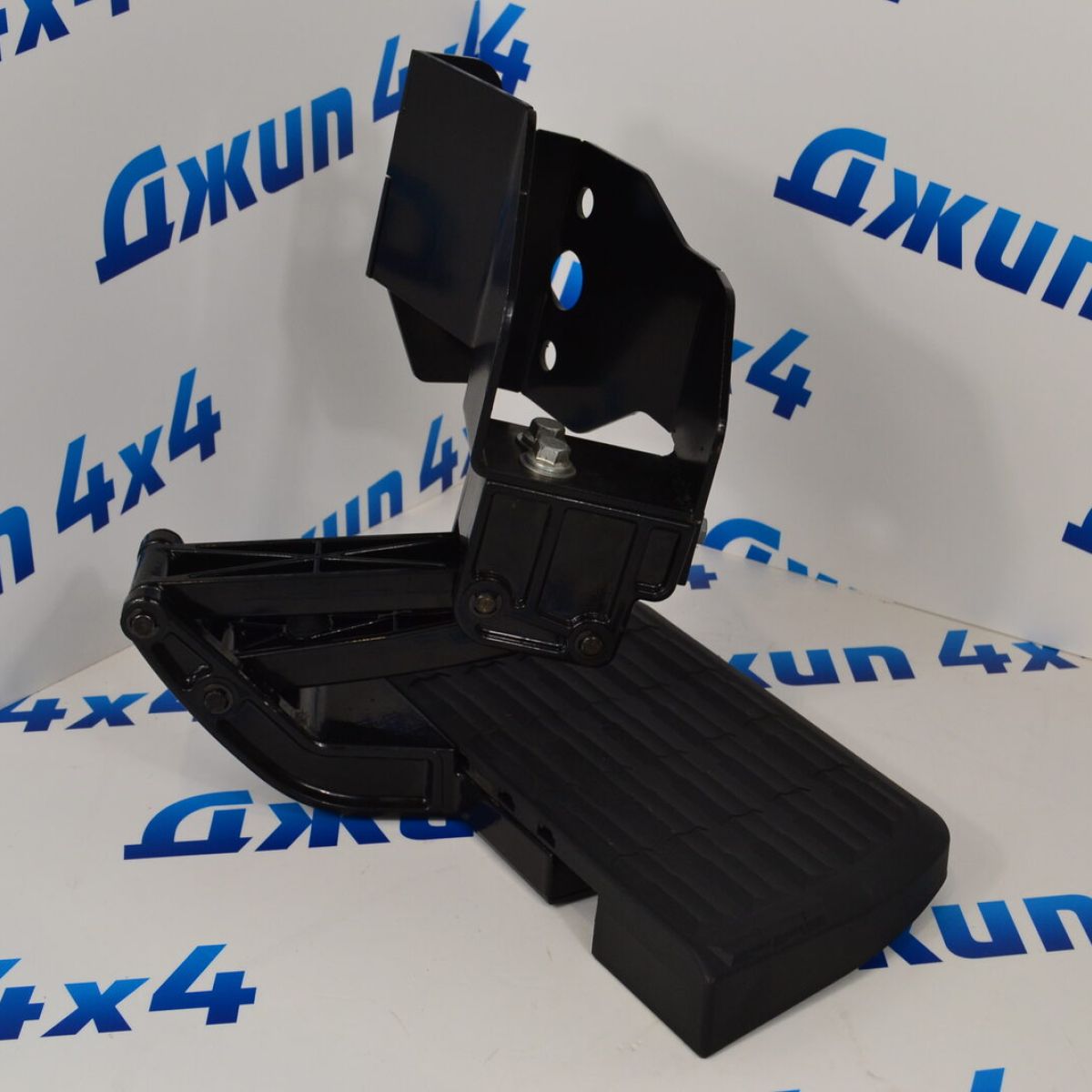 Ступенька в кузов складная Dodge Ram WX-DG-0262