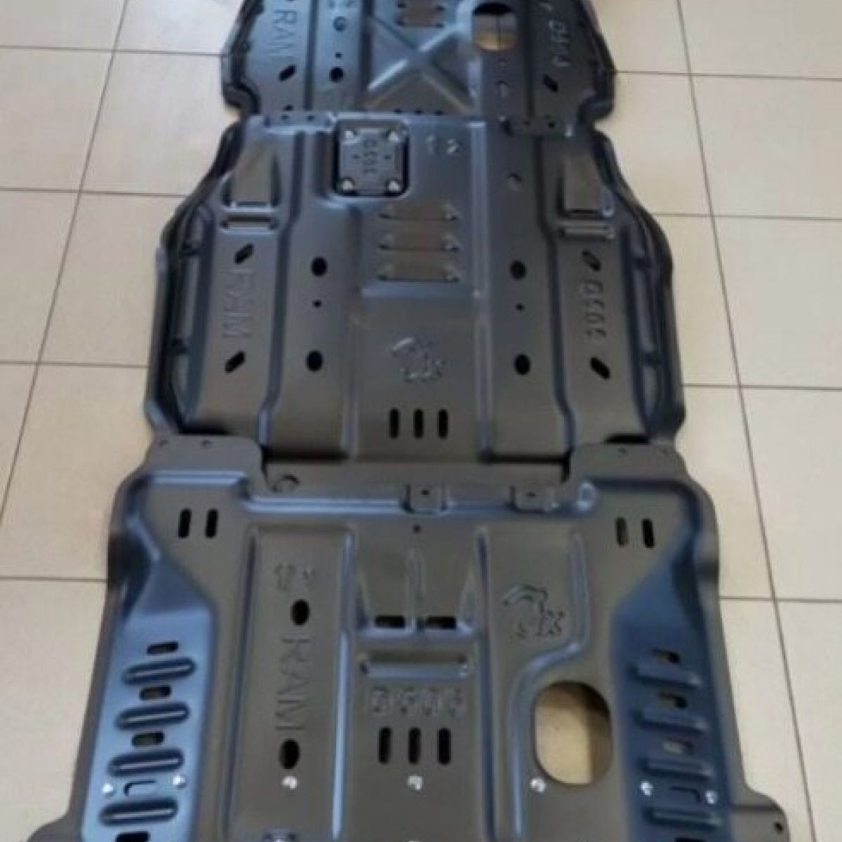 Защита днища Dodge Ram 1500 DT (алюминий,комплект) 68709208AA