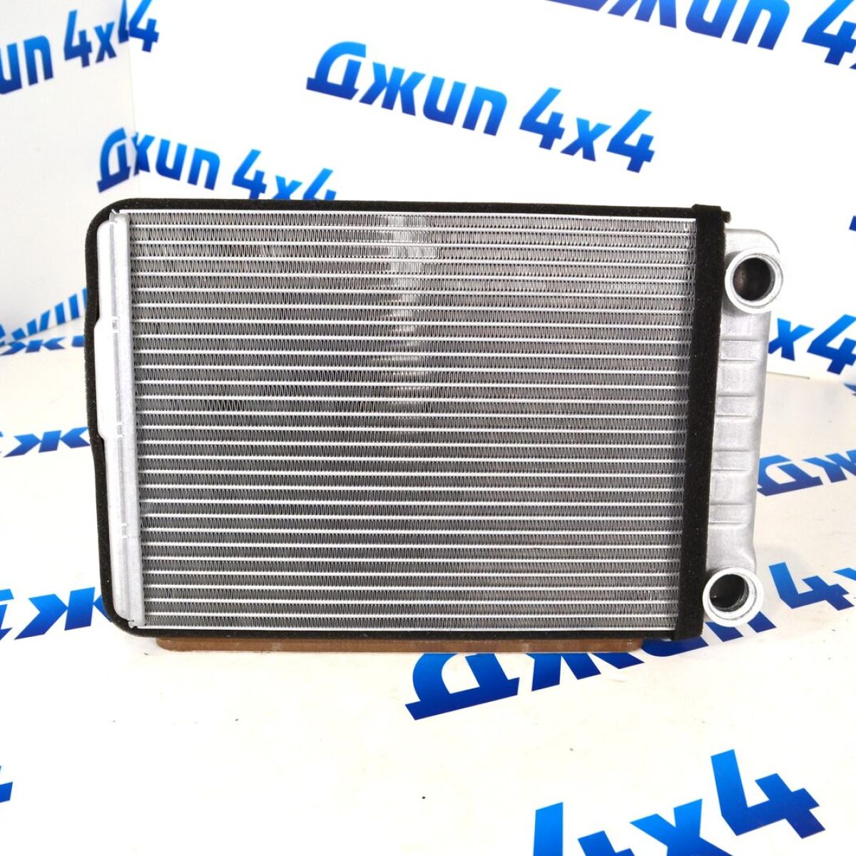 Радиатор печки Jeep Grand Cherokee WK2/Dodge Durango WD 68079484AA