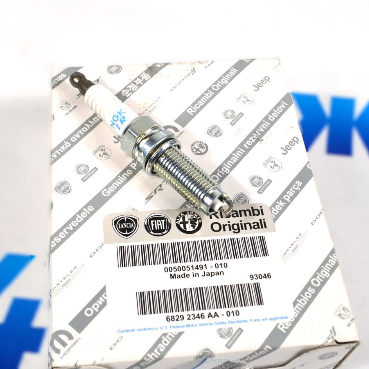 Свеча зажигания Jeep Wrangler JL/Jeep Cherokee KL/Jeep Grand Cherokee WL V2.0T Petrol 68292346AA