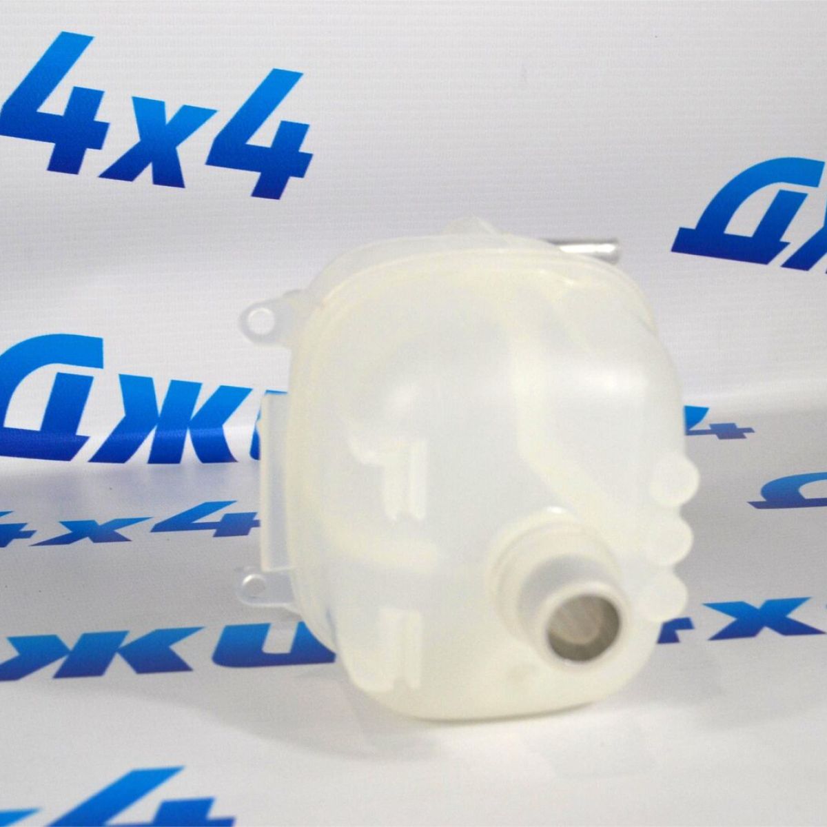Бачок расширительный Jeep Wrangler V2.0T (белый) 68290093AC