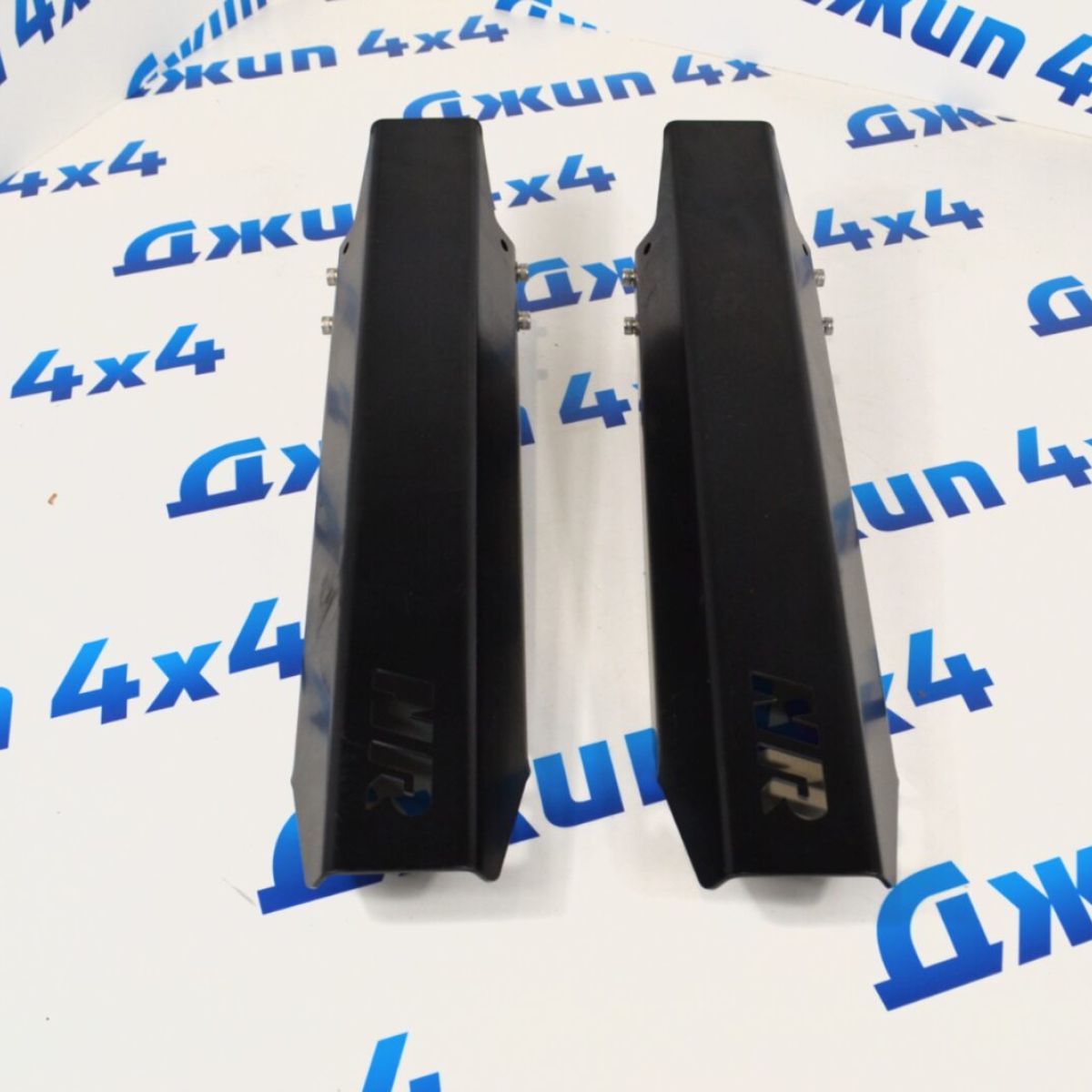 Защита задних амортизаторов Dodge Ram TRX (комплект) 68444980AK