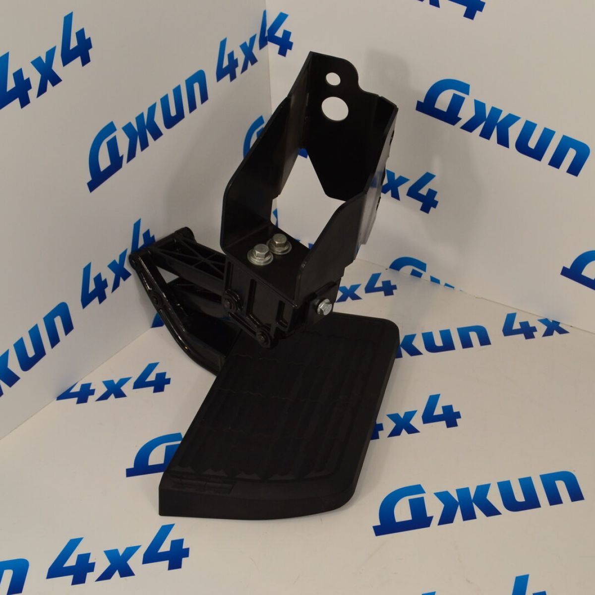 Ступенька в кузов складная Dodge Ram WX-DG-0262
