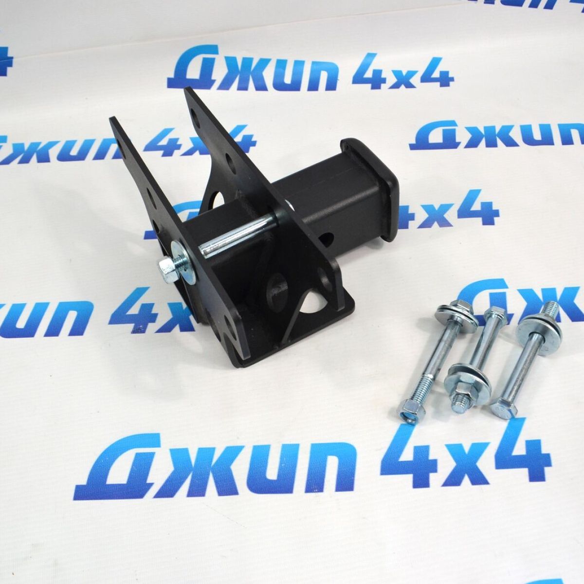 Фаркоп съёмный под квадрат Jeep Gladiator 82215648