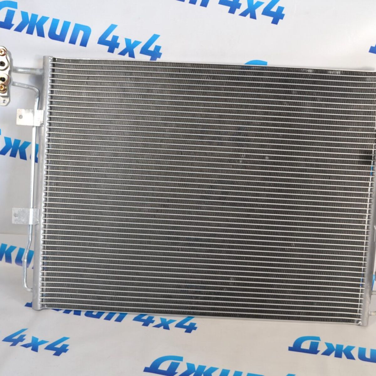 Радиатор кондиционера Land Rover L319/Range Rover Sport L320 V3.0TD LR018405