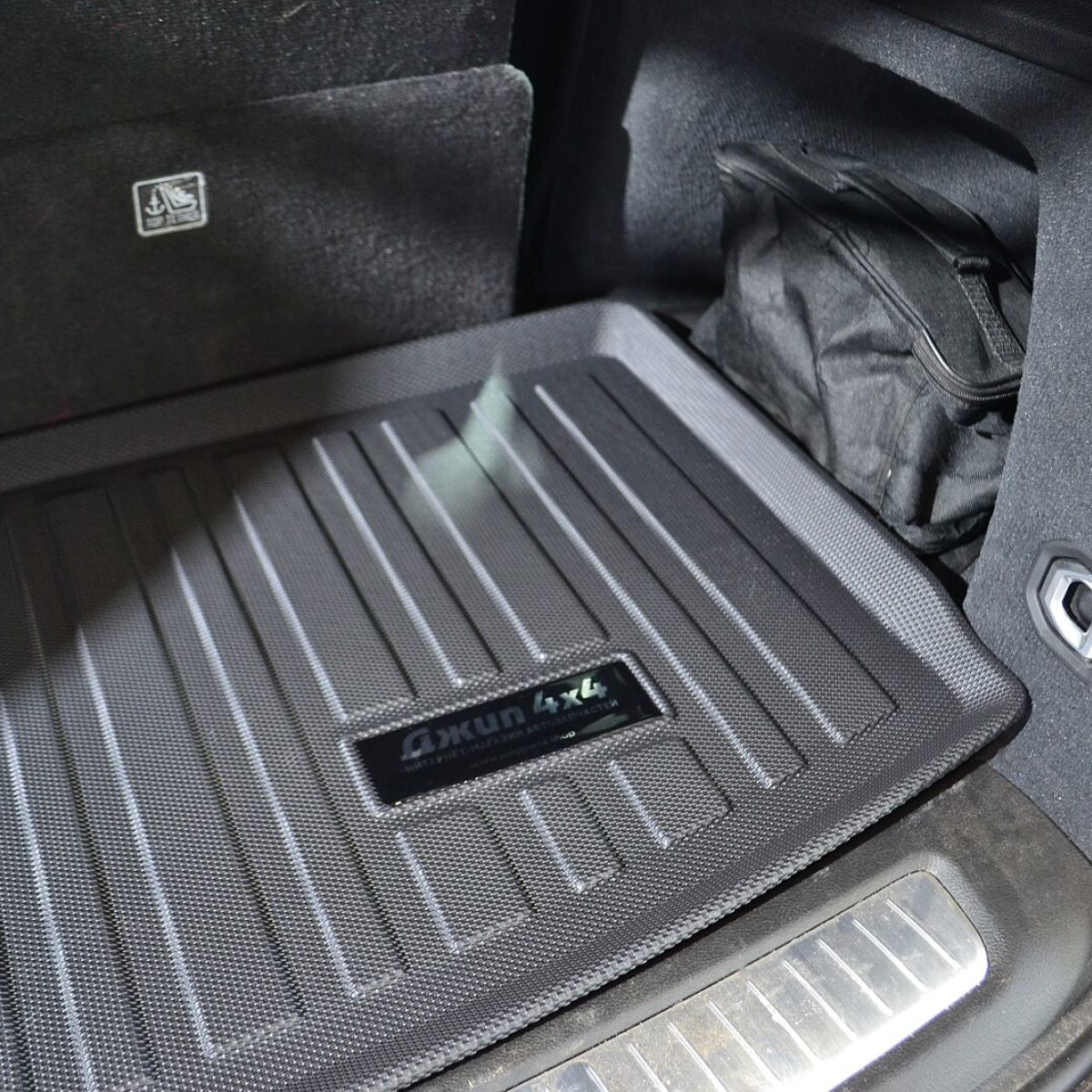 Ковер в багажник Jeep Grand Cherokee WL 2022- (7 мест) D-0789