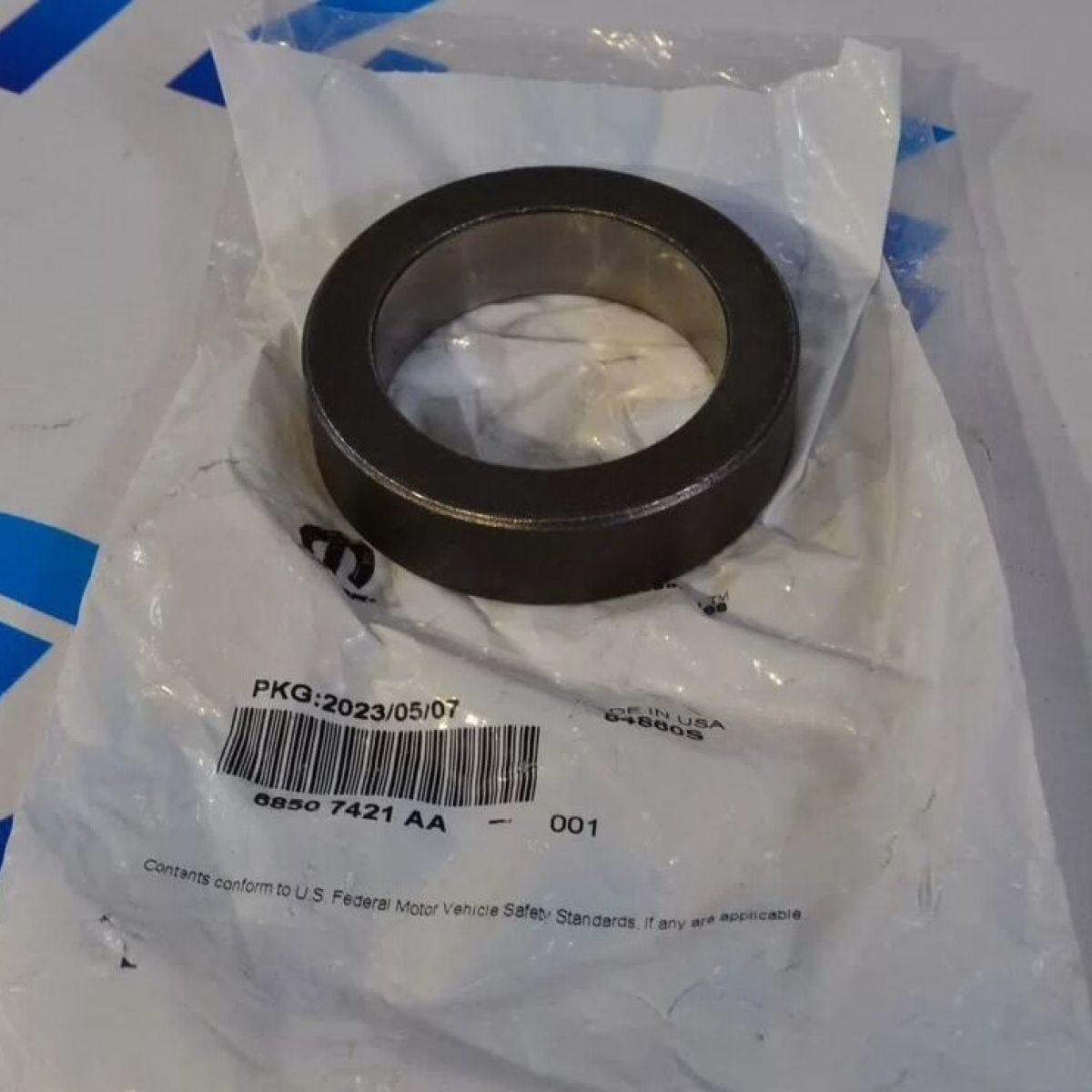 Втулка запорная задней полуоси Jeep Wrangler JL/Jeep Gladiator JT 68507421AA