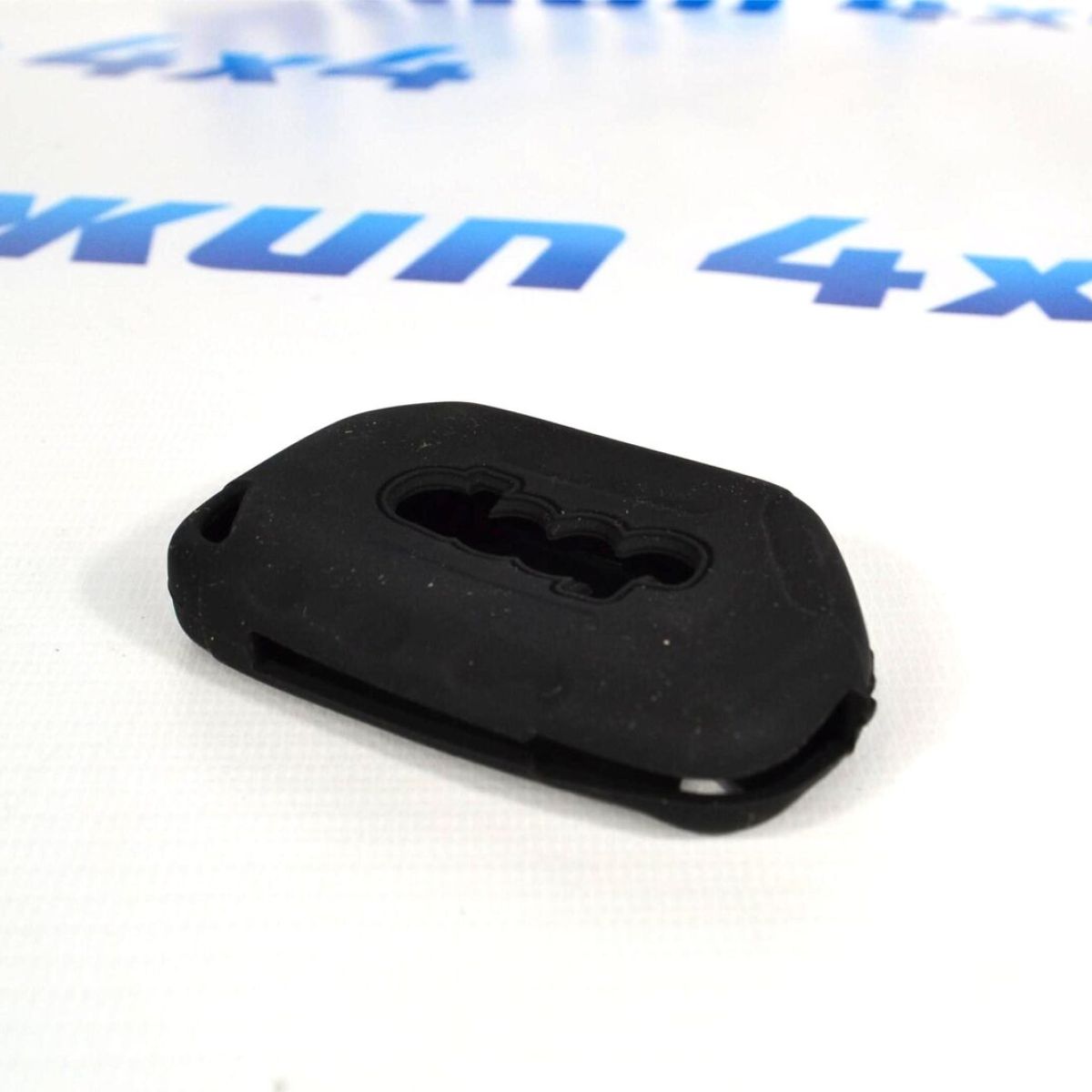 Чехол ключа зажигания Jeep Wrangler JL (резиновый) 68416787AD