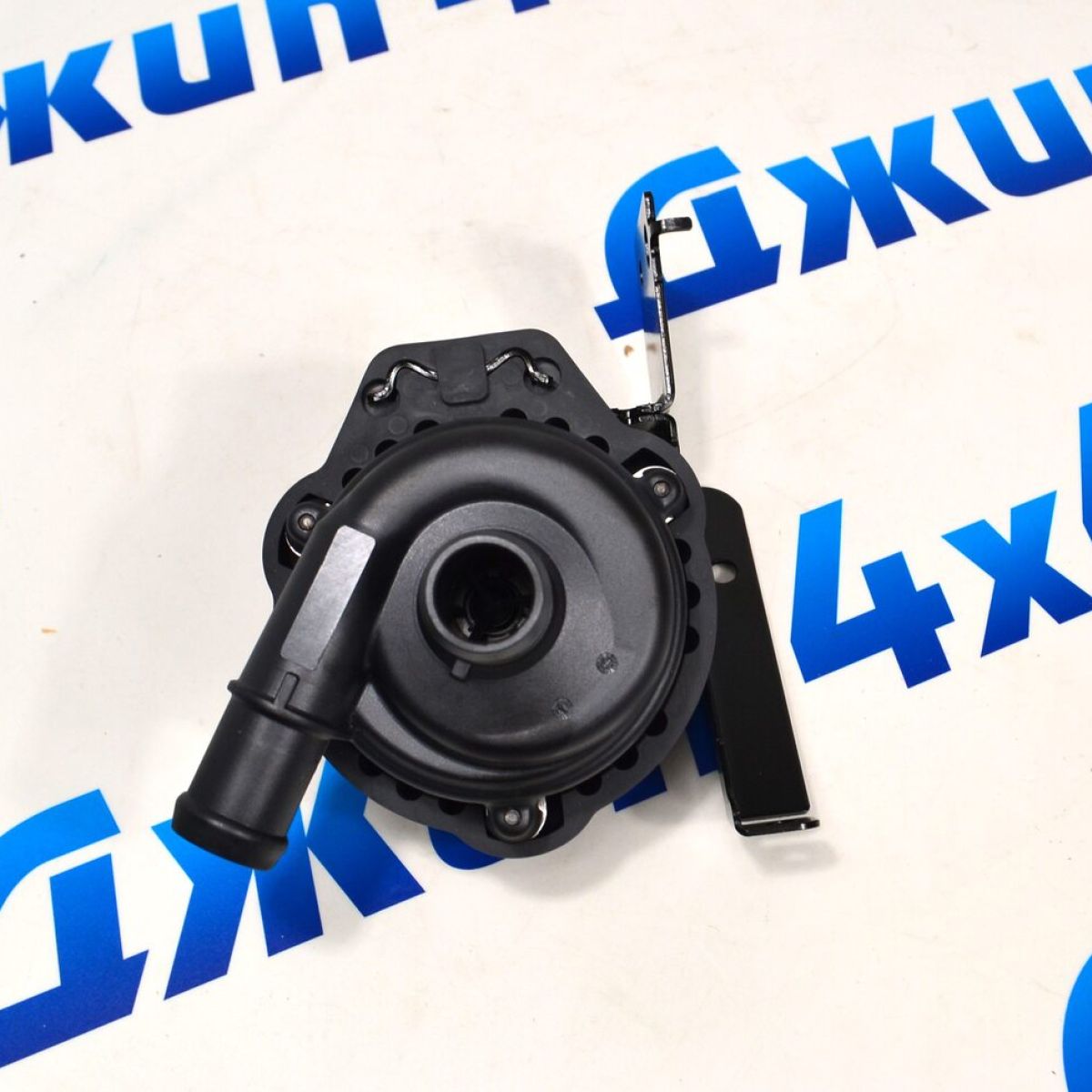Помпа дополнительная Jeep Wrangler JL V2.0 68290300AA