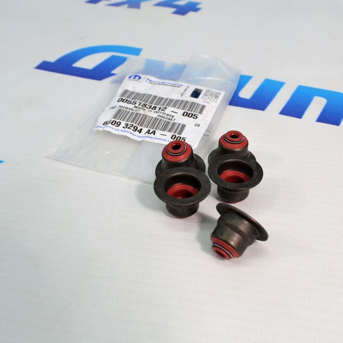 Сальник клапана Jeep Grand Cherokee WK2/Dodge Ram 1500 DS/Chrysler 300C V3.0CRD 68093294AA