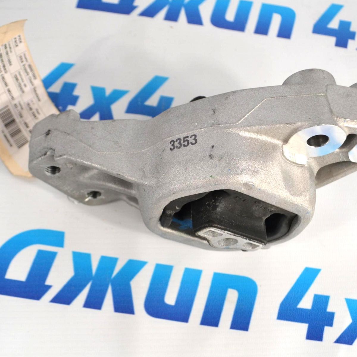 Опора двигателя Dodge Ram 1500 DT V5.7 Hemi (правая) 68248780AD