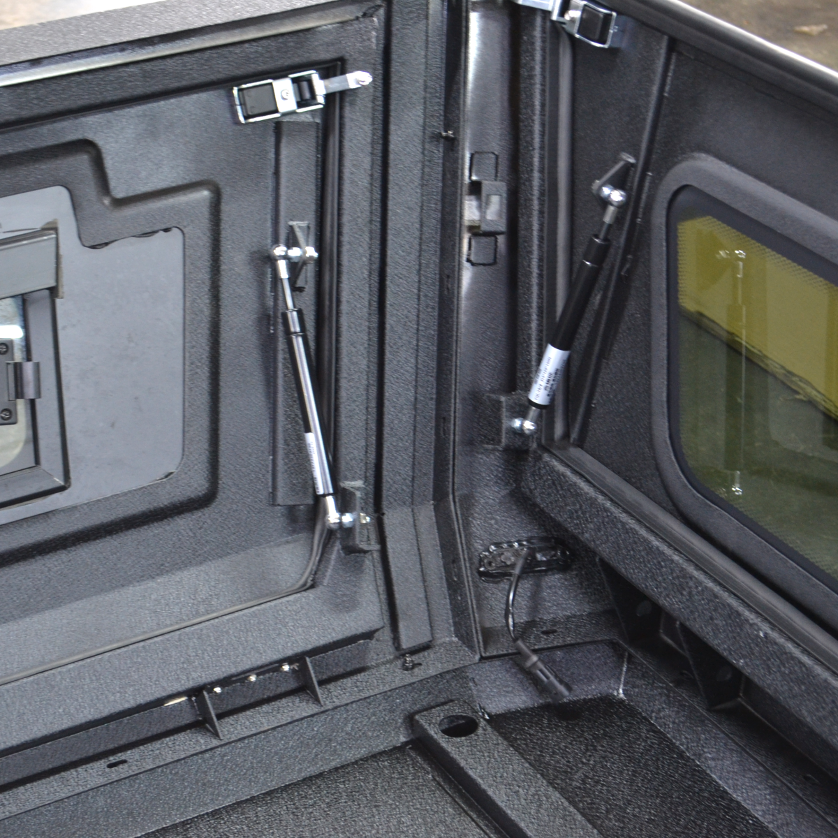 Кунг Dodge Ram 1500/Ram 2500 (алюминиевый) WX-DG-0311-2