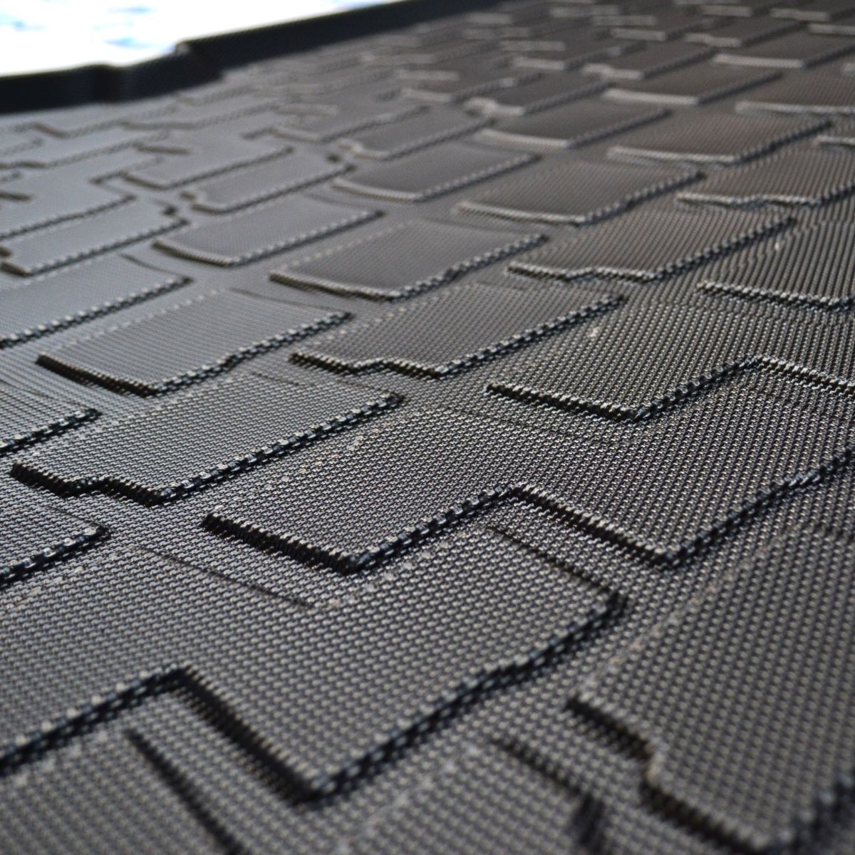 Ковер в багажник Jeep Grand Cherokee WL2022- (7 мест) D-0582