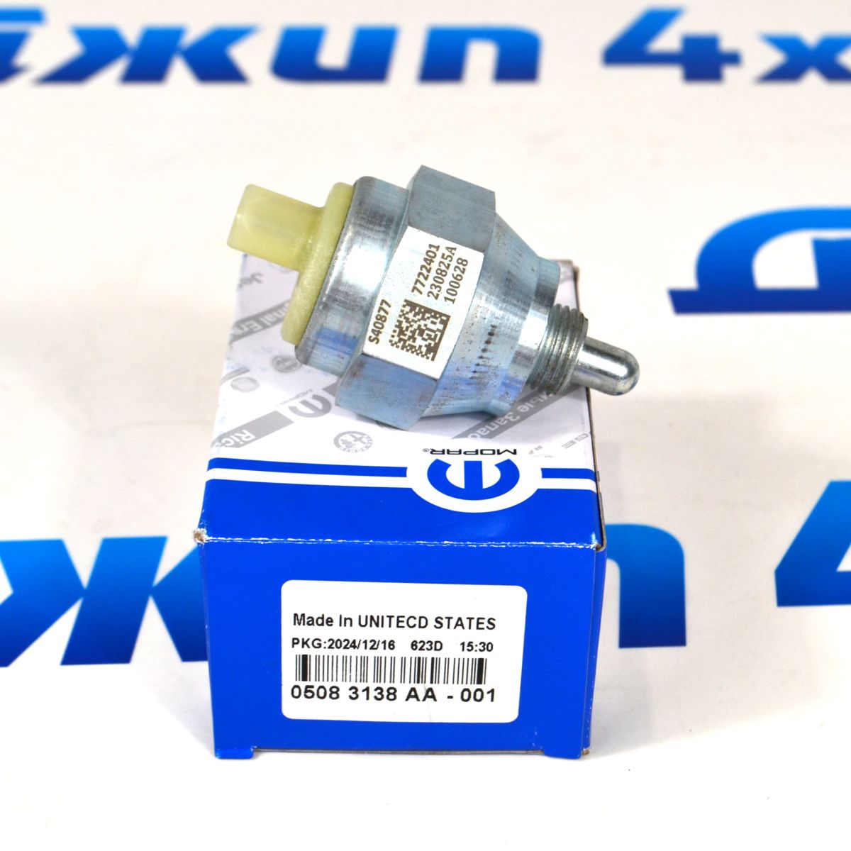 Датчик переключения режимов раздаточной коробки Jeep Wrangler/Jeep Grand Cherokee 05083138AA