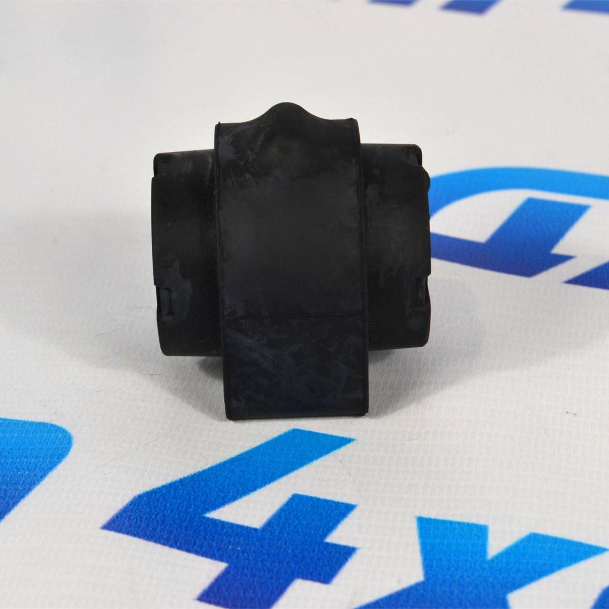 Втулка  переднего стабилизатора Range Rover Evoque 2011- LR005649