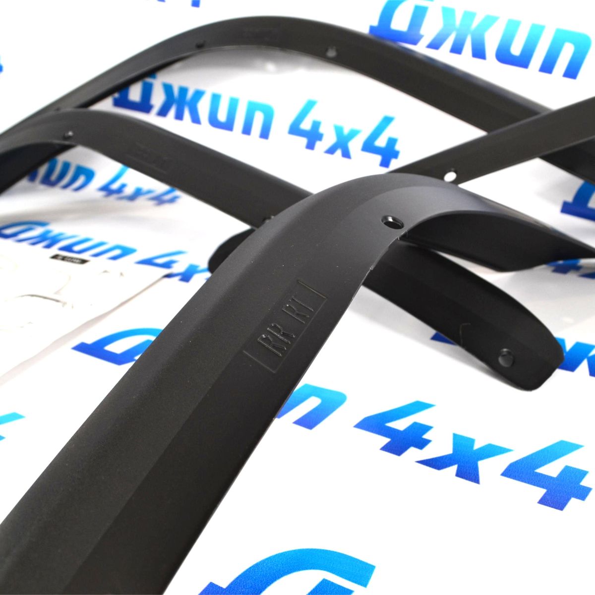 Комплект расширителей Jeep Wrangler JL  (стандартные крылья) QP009879