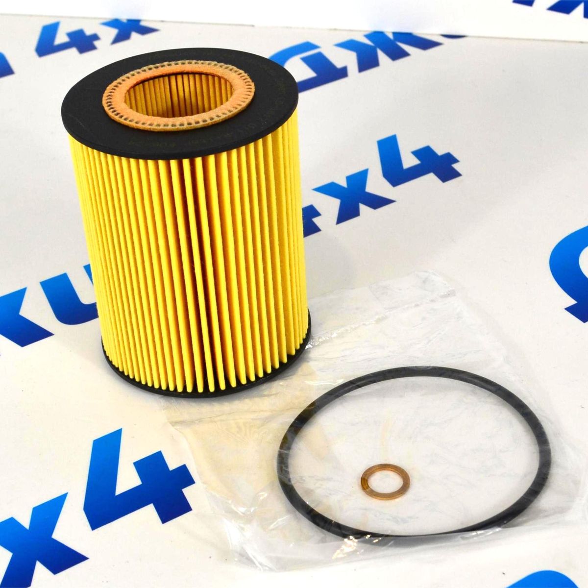 Фильтр масляный Land Rover Freelander II V3.2 (картридж) LR001419