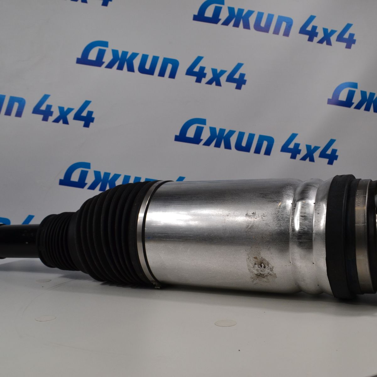 Передний амортизатор Range Rover L405/Range Rover Sport L494 (правый/адаптивный) LR079515