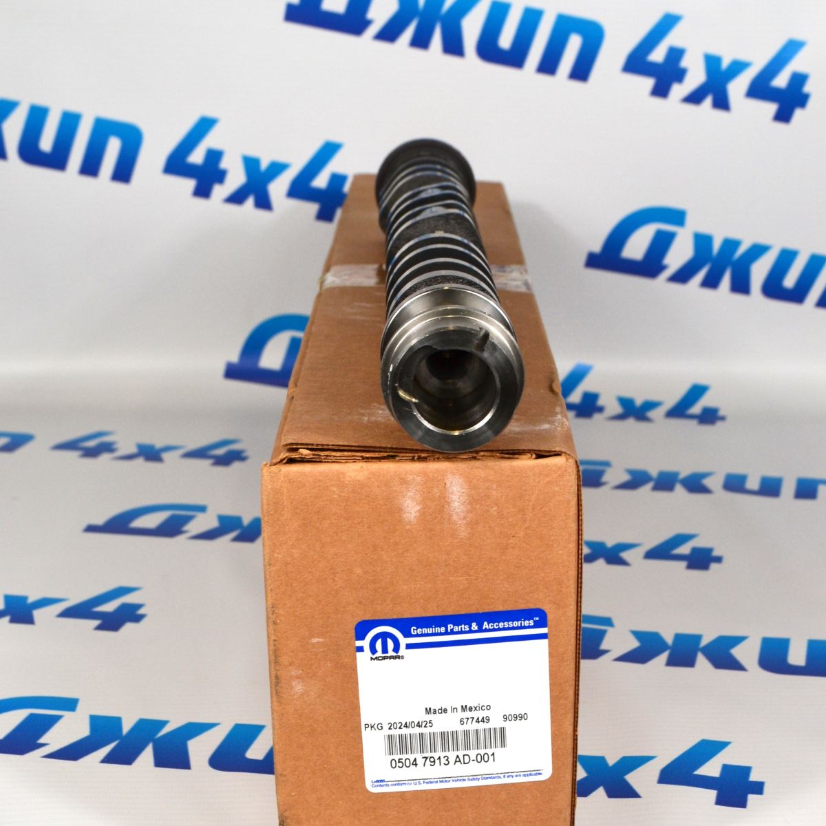 Распредвал впускной правой ГБЦ Jeep Grand Cherokee WK2 V3.6 5047913AD