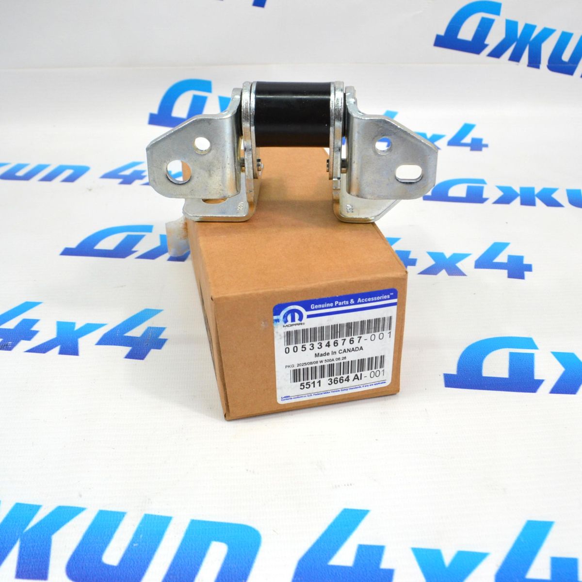 Петля передней/задней правой двери Jeep Grand Cherokee WK2 (нижняя) 55113664AI