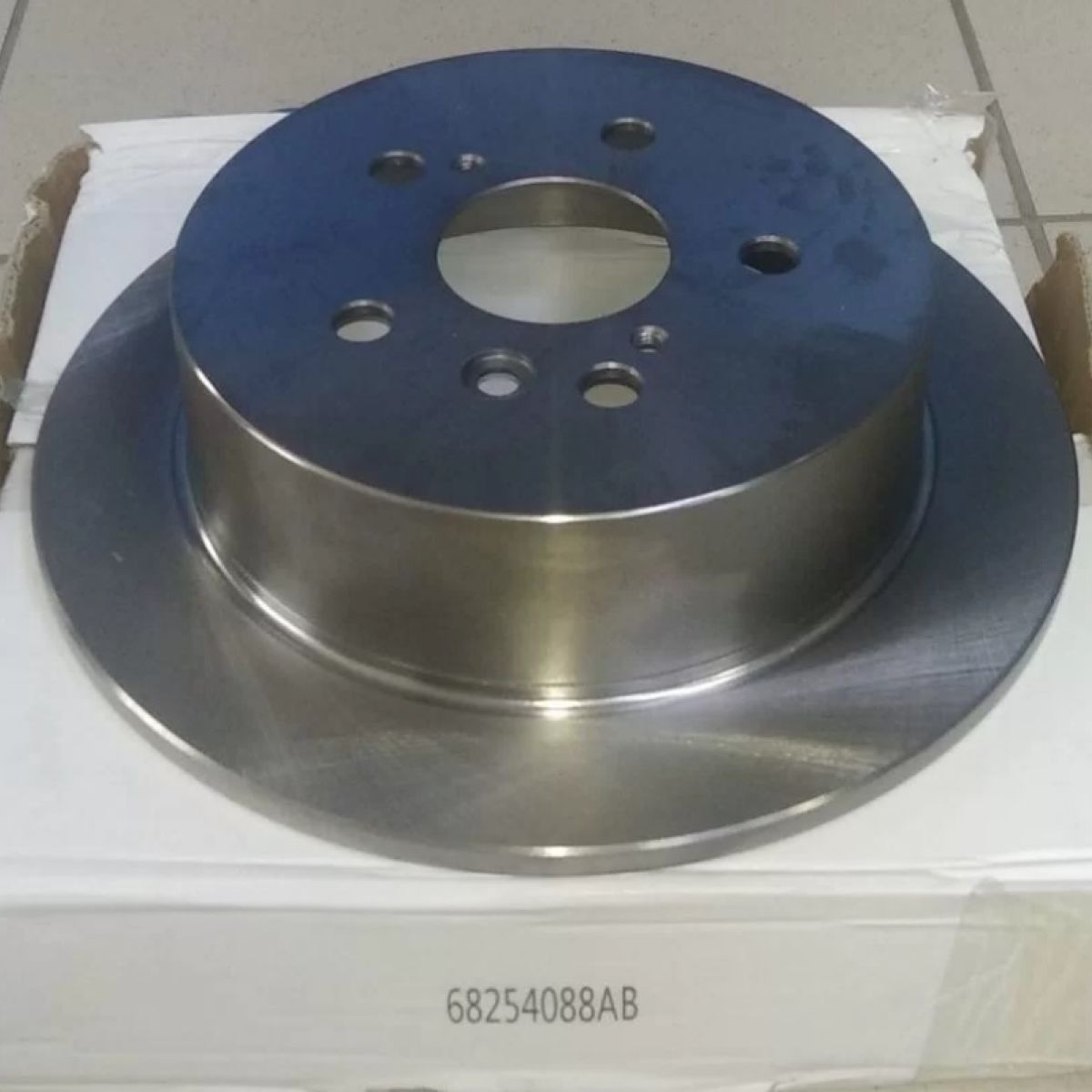 Диск тормозной задний Lexus RX 2000-2009 Toyota Harrier 2003-2013