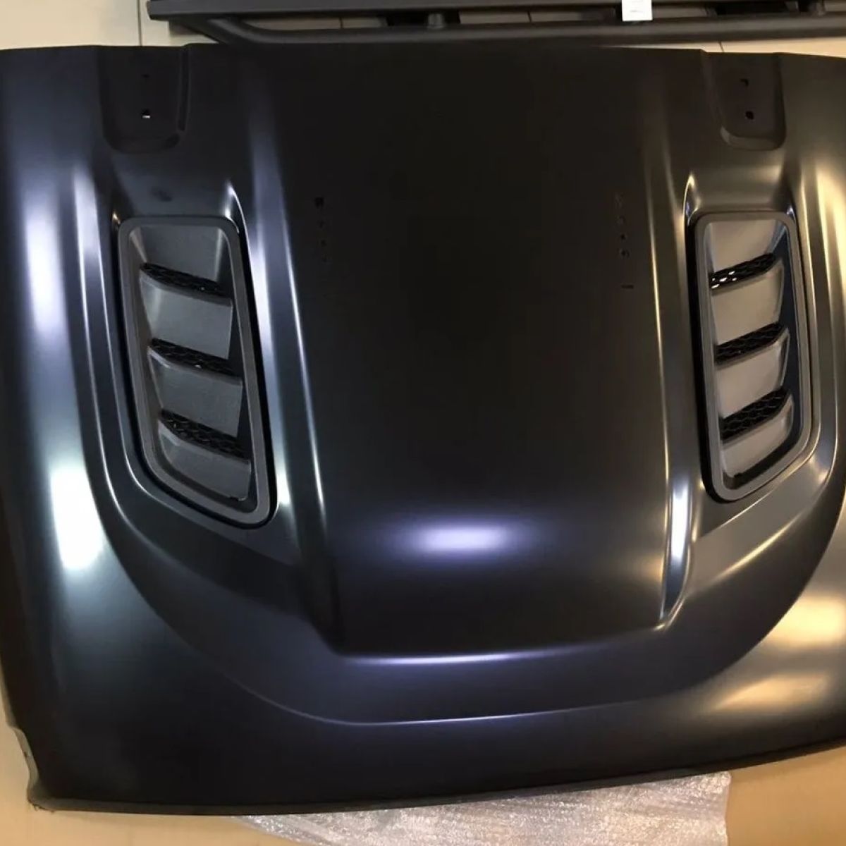 Капот Jeep Wrangler JL