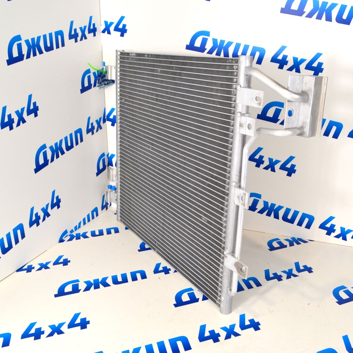 Радиатор кондиционера Jeep Wrangler JK 2012-2018 V3.6 Pentastar 68143891AA