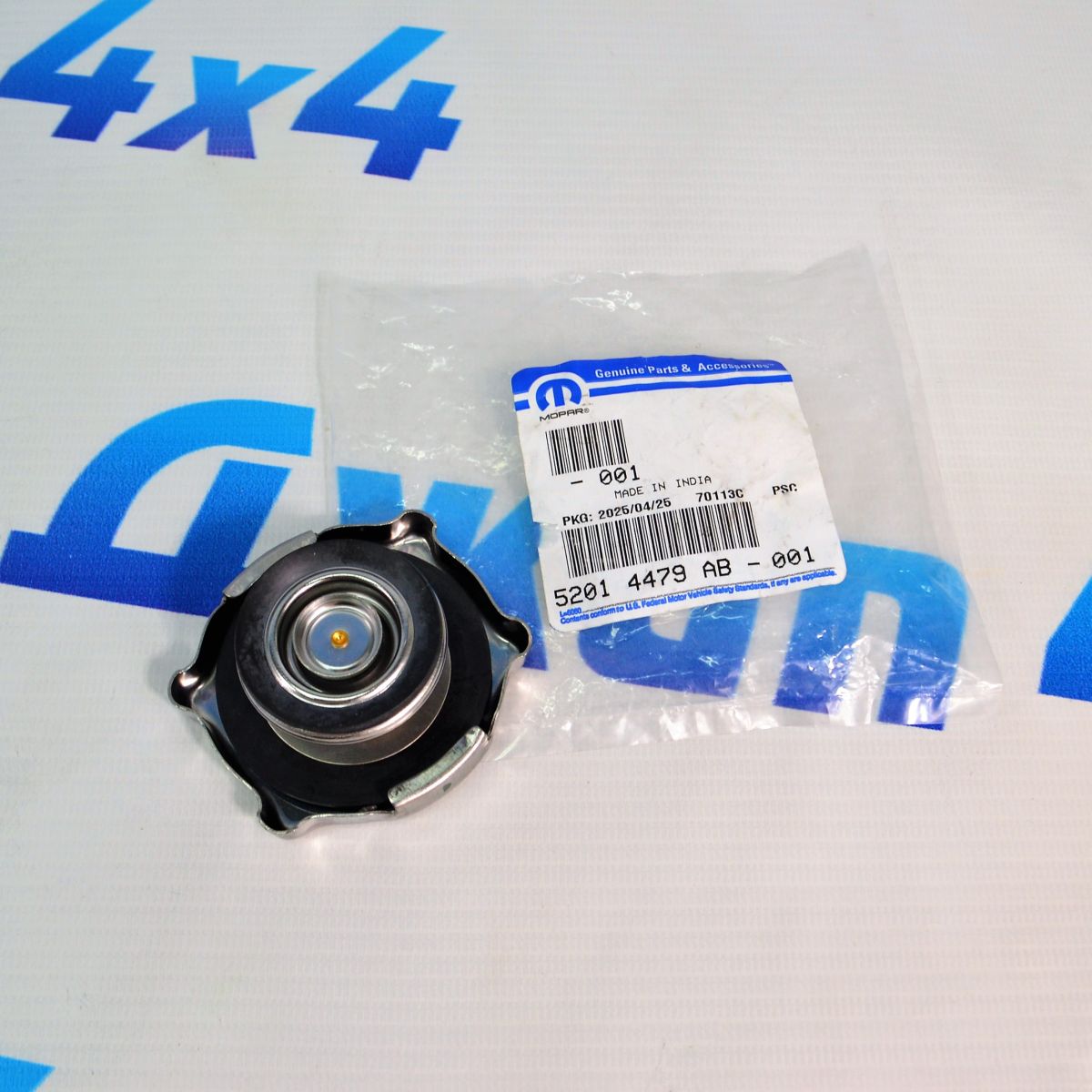 Крышка расширительного бачка радиатора Dodge Ram1500/2500/3500 V5.7/6.4 Hemi 16LBS 52014479AB