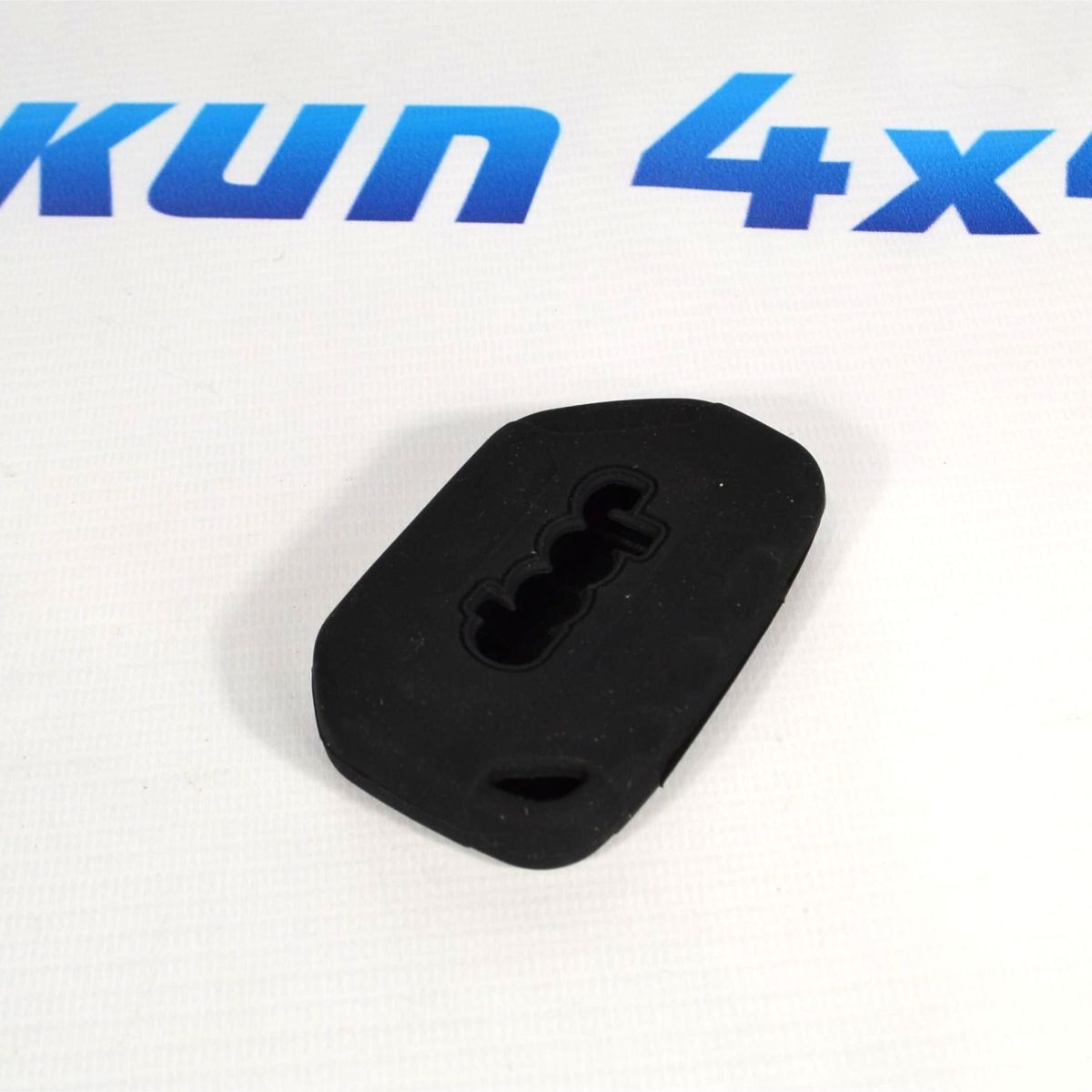 Чехол ключа зажигания Jeep Wrangler JL (резиновый) 68416787AD